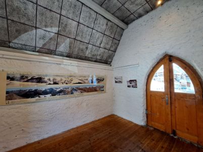 Bergsteigerkapelle innen Bergsteigerkapelle innen