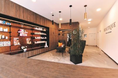 Beautique Ursula Scheiber - © Ursula Scheiber Beautique Ursula Scheiber - © Ursula Scheiber