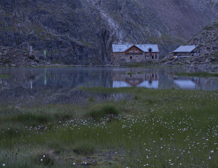 Fernaufnahme - © unbekannt, Winnebachseehütte, C Copyright - alle Rechte vorbehalten