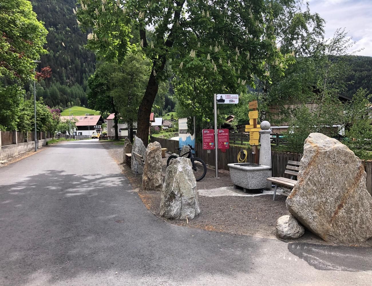 E-Bike Ladestation & Rastplatz_Ötztalerei