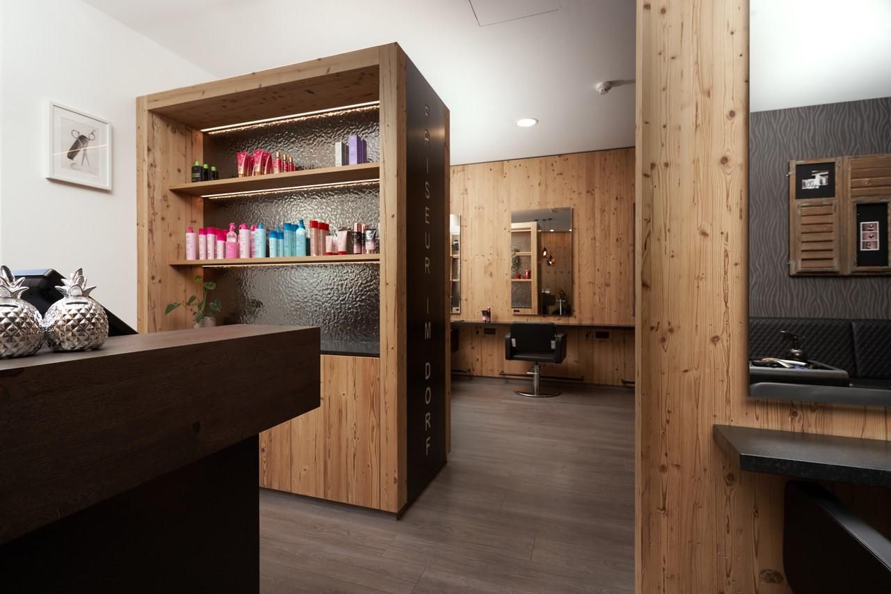Friseursalon - © Wolf Anna