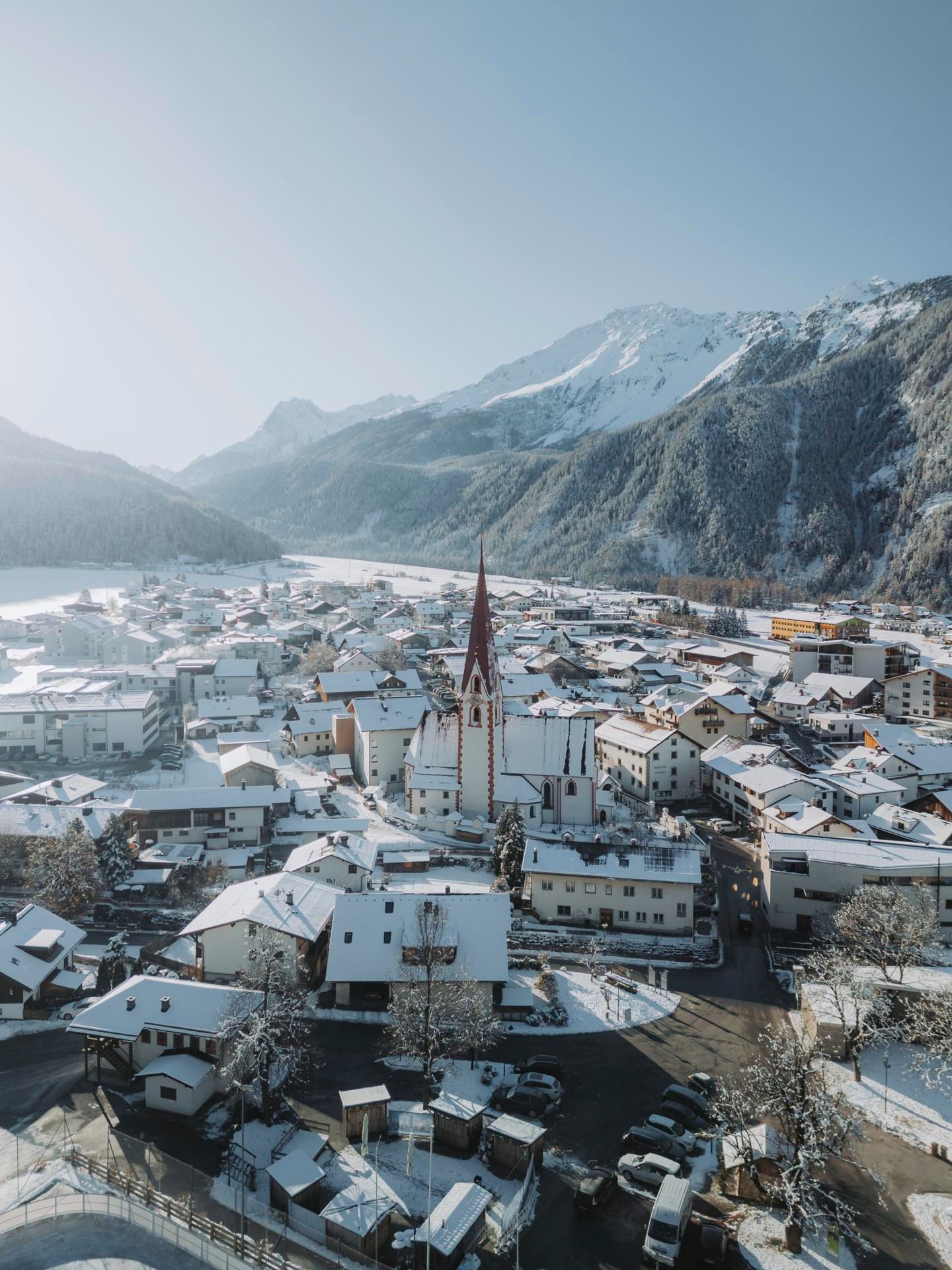 Pfarrkirche Umhausen Winter