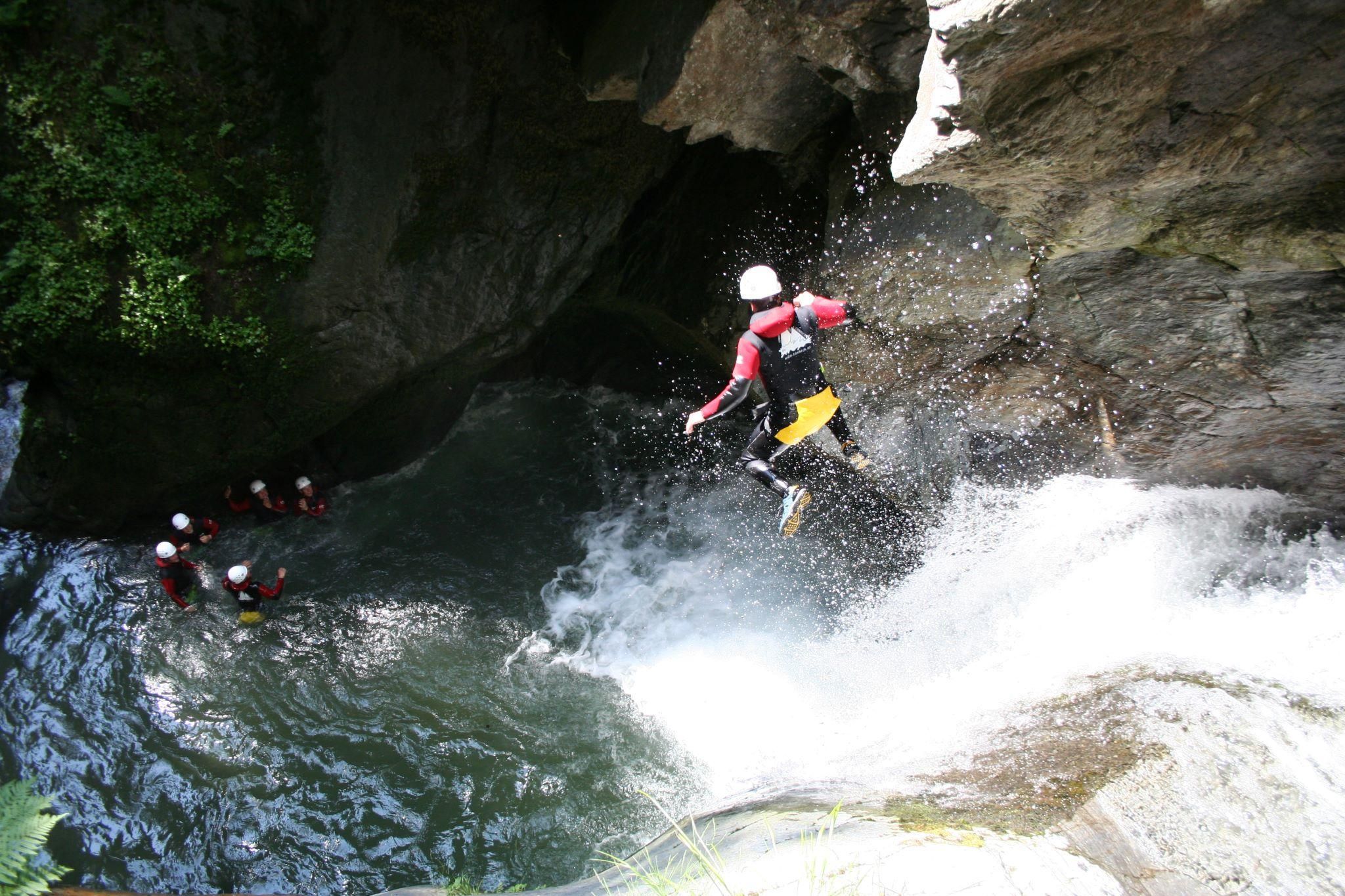 Canyoning