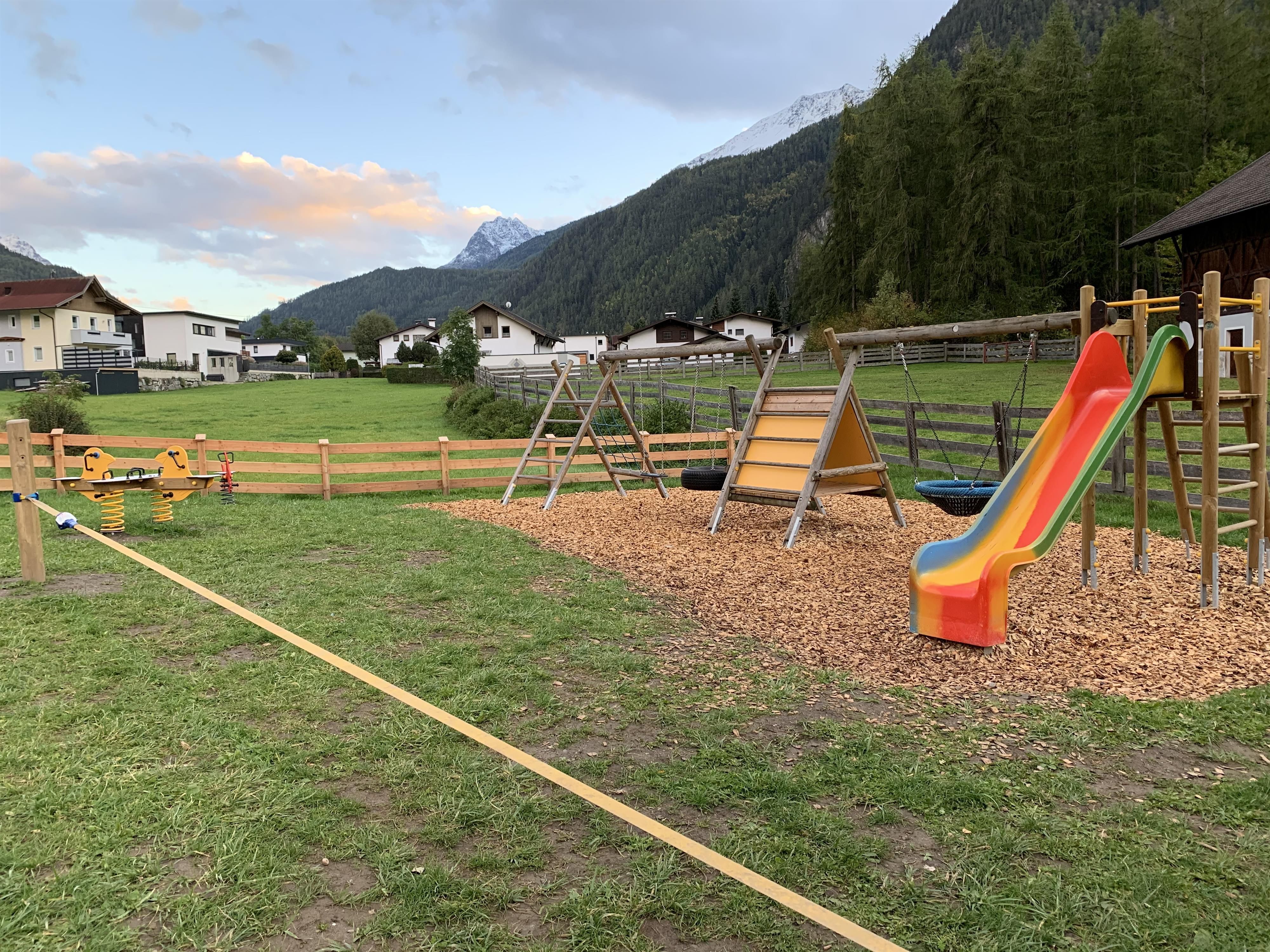 Spielplatz Neudorf - © Gemeindeamt Umhausen