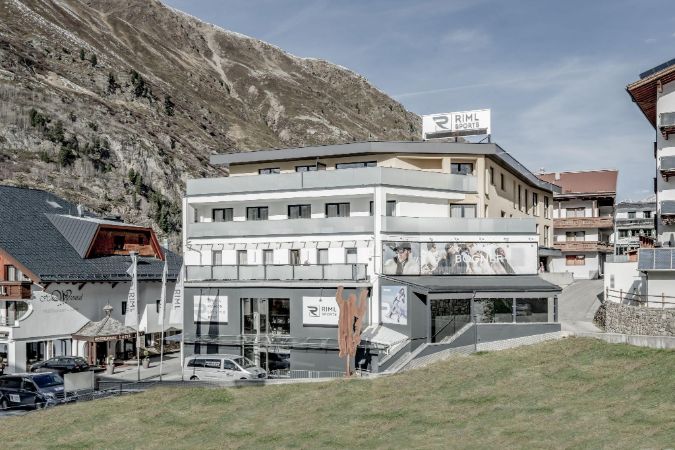 Außenansicht_Sommer