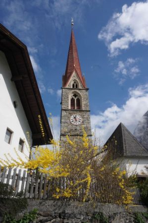 Kirche Tumpen Frühling Kirche Tumpen Frühling