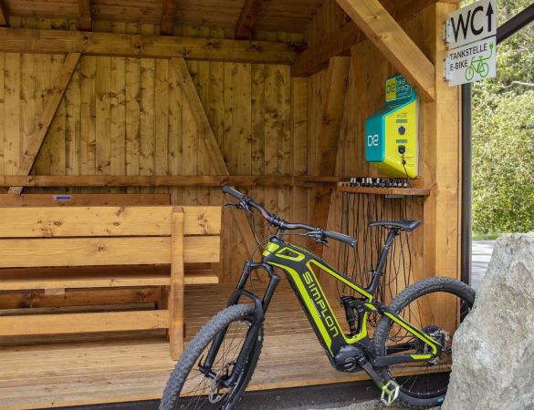 E - Bike Ladestation - © unbekannt, Gemeinde Längenfeld, C Copyright - alle Rechte vorbehalten E - Bike Ladestation - © unbekannt, Gemeinde Längenfeld, C Copyright - alle Rechte vorbehalten