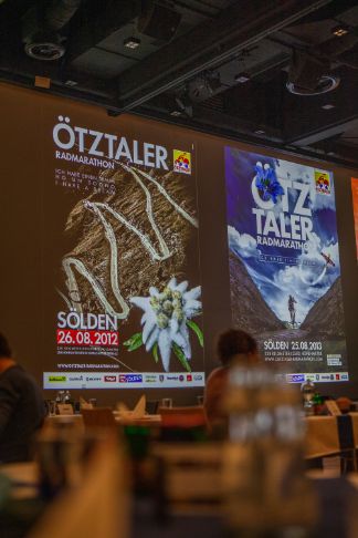 On the 100m² screen the posters came out well