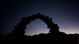 Wallpaper Steinbogen in der BIKE REPUBLIC SÖLDEN