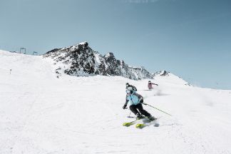 Glacier skiing