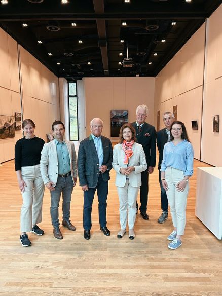 Swedish royal couple Gurgl Carat