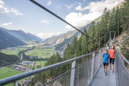 Summer Längenfeld Dinrdl Panorama Ötztal