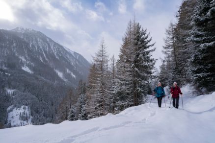 Winter hiking Niederthai