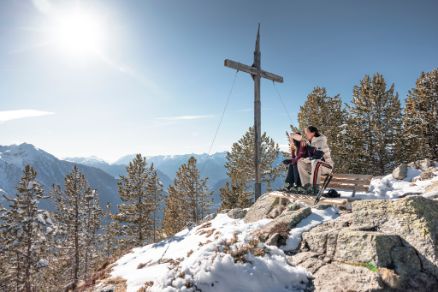 Winter Hiking Hochoetz