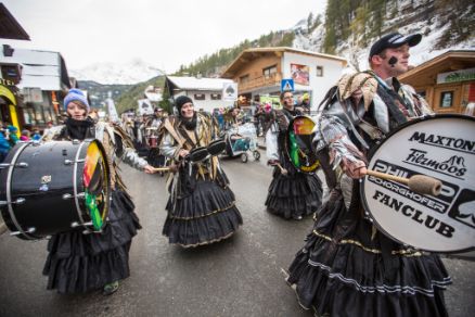 Fanclub Parade Sölden Skiweltcup