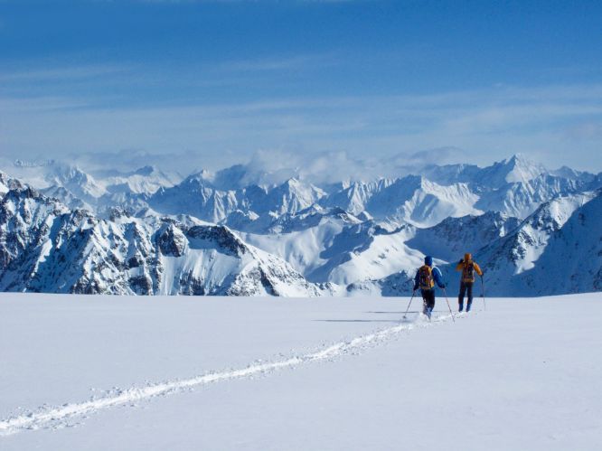 Snowshoe Hiking Vent Brochkogeljoch Landscape